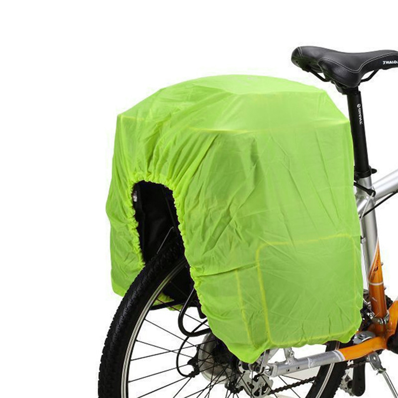 Cycling Gear In Rain - غطاء حقيبة الدراجة المقاوم للمطر والغبار