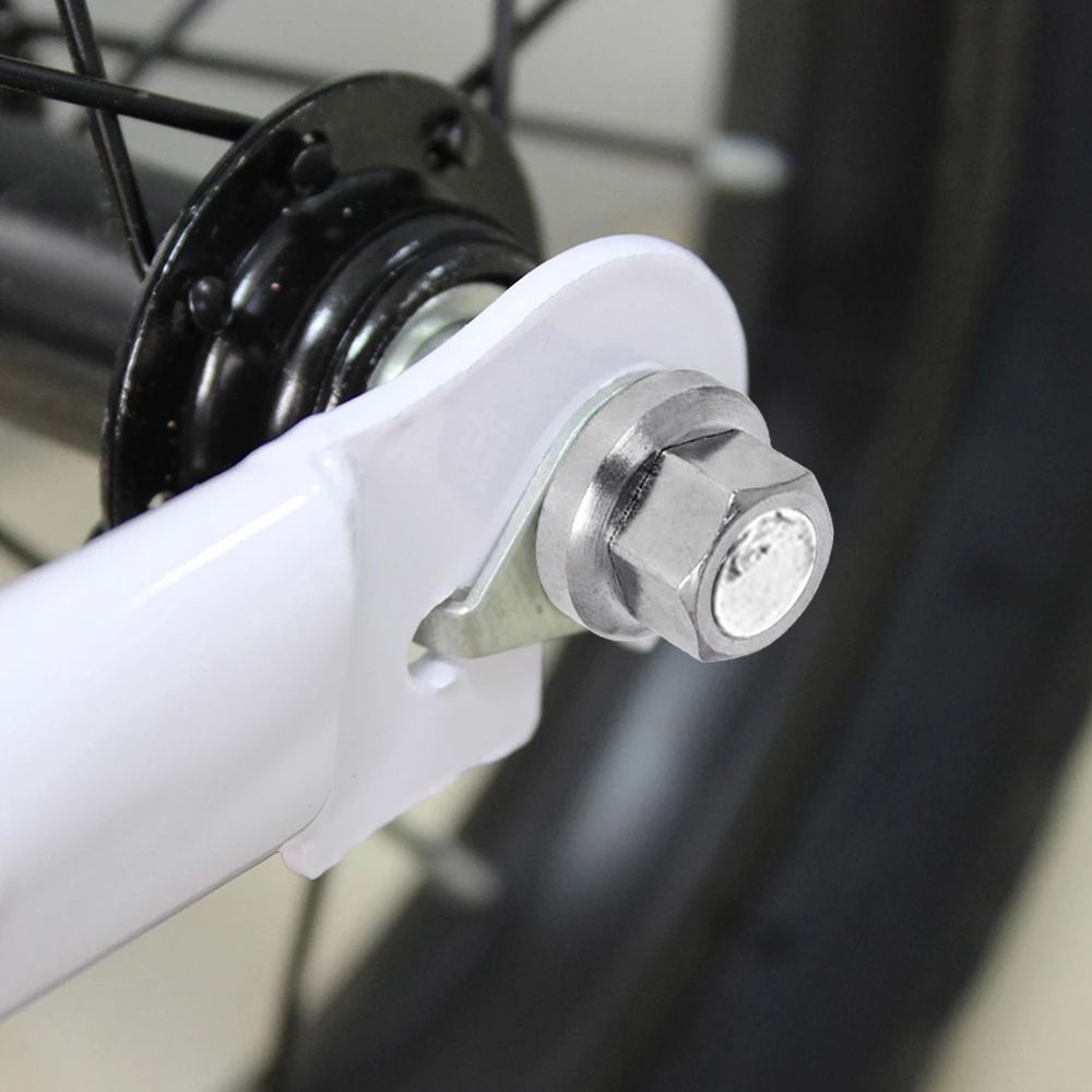 صواميل تثبيت محور الدراجة الهو - مراجعة Cycling Gear Hub وسعره